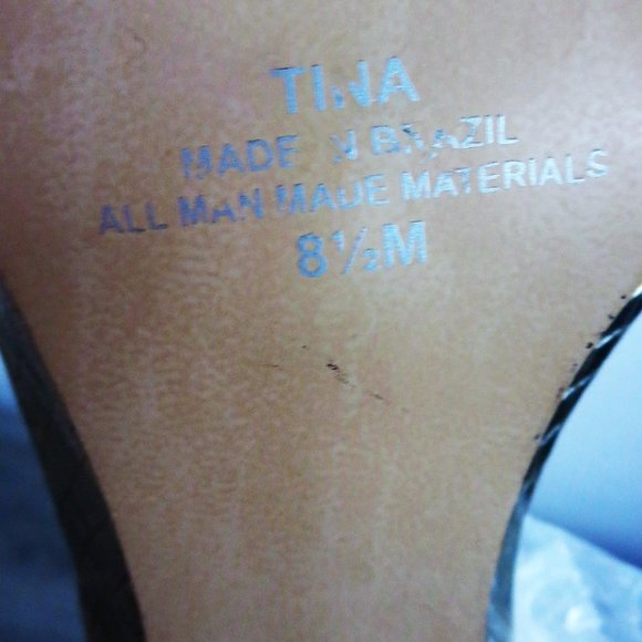 GUESS TINA Silver Reptile Strappy High Heel Sandals 8.5  Gold Charms - Picture 14 of 16